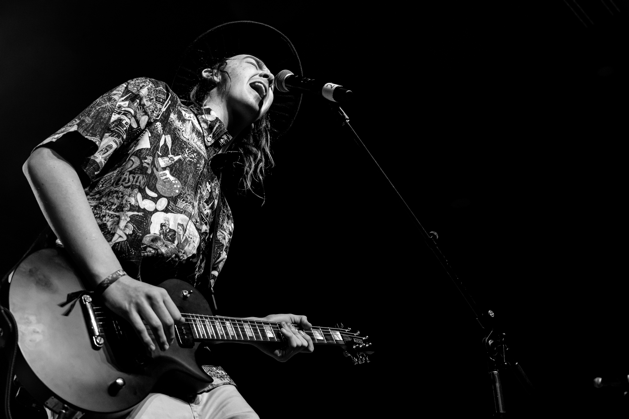 Taj Farrant performing live